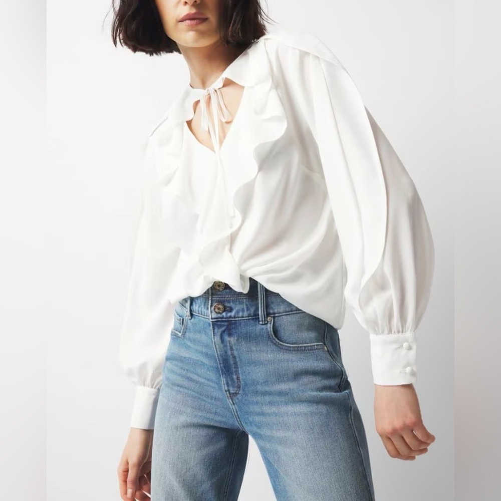 NWOT WHBM Tie-Neck Ruffle Blouse